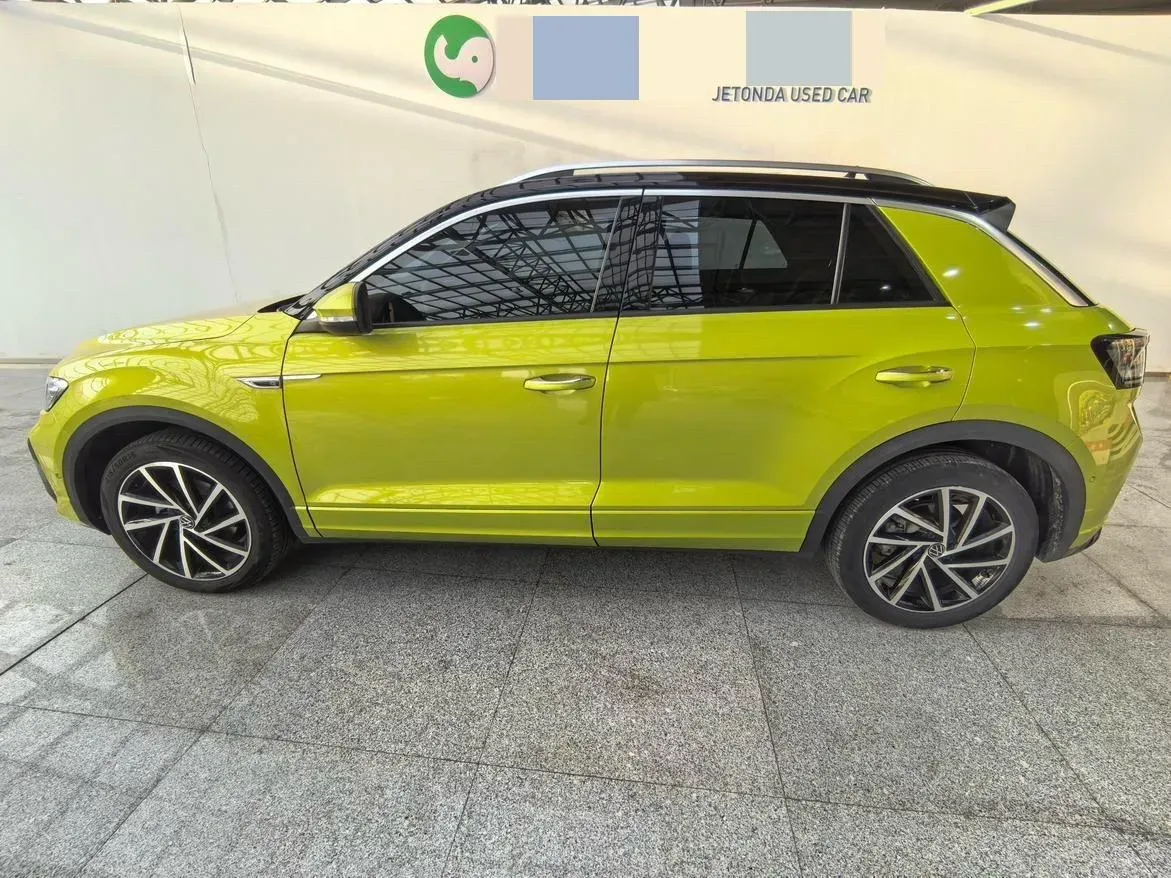 2023 Volkswagen T-Roc 1.5T 160HP L4 7DCT,autocango,china used car exporter,china ev exporter,chinese used car exporter,chinese used ev exporter