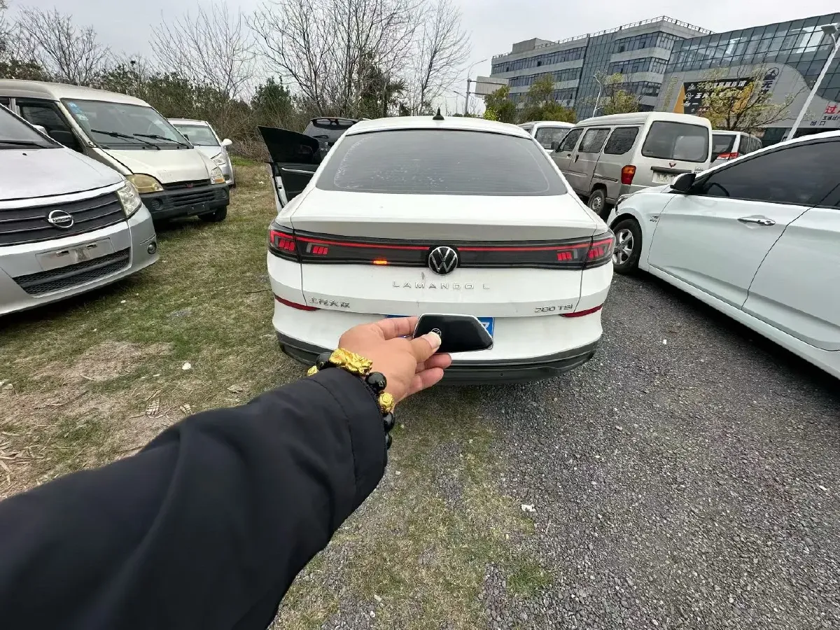 2022 Jetour DASHING i-DM 1.5T 156HP L4 3DHT PHEV 19.27KWH,autocango,china used car exporter,china ev exporter,chinese used car exporter,chinese used ev exporter