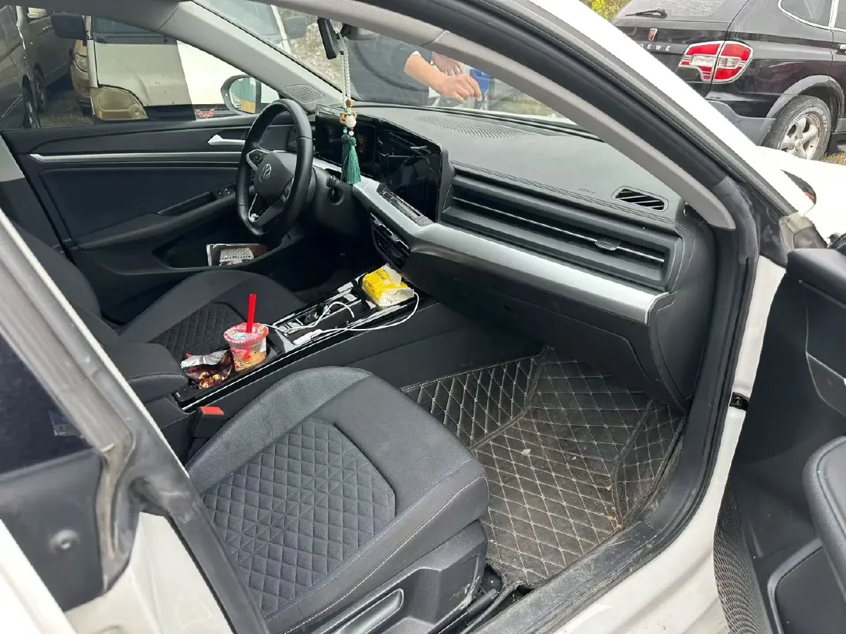 2022 Jetour DASHING i-DM 1.5T 156HP L4 3DHT PHEV 19.27KWH,autocango,china used car exporter,china ev exporter,chinese used car exporter,chinese used ev exporter