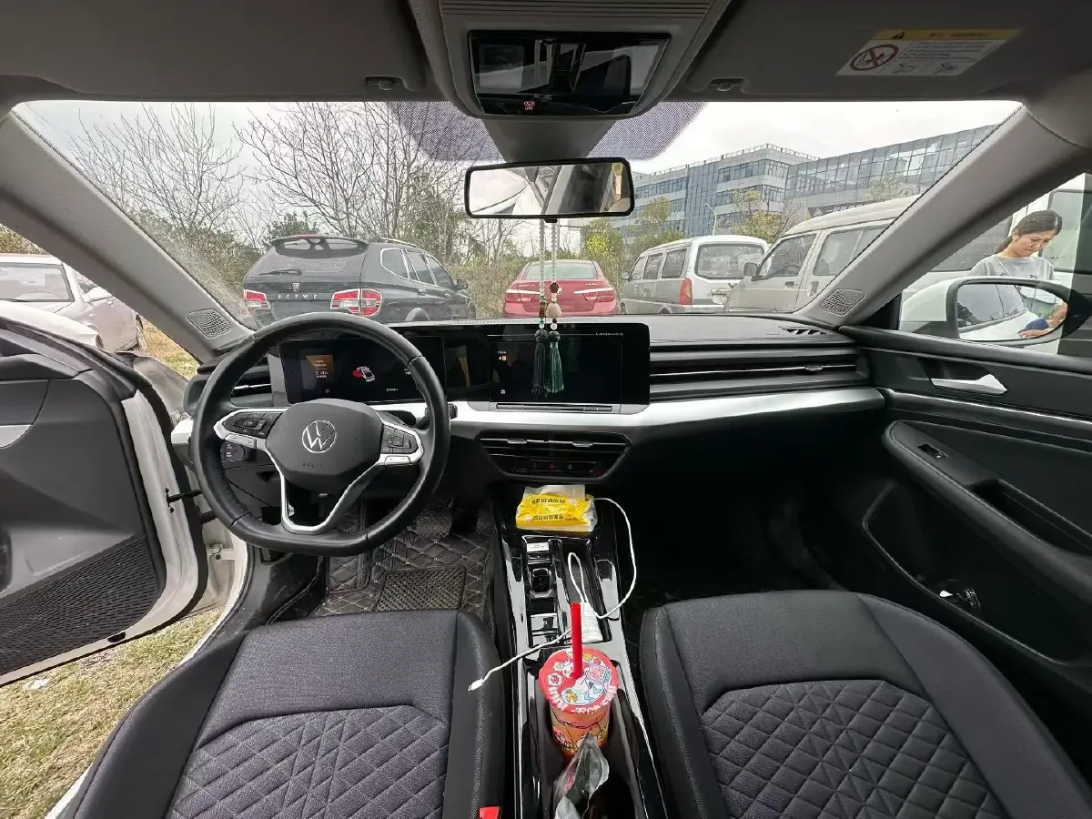 2022 Jetour DASHING i-DM 1.5T 156HP L4 3DHT PHEV 19.27KWH,autocango,china used car exporter,china ev exporter,chinese used car exporter,chinese used ev exporter