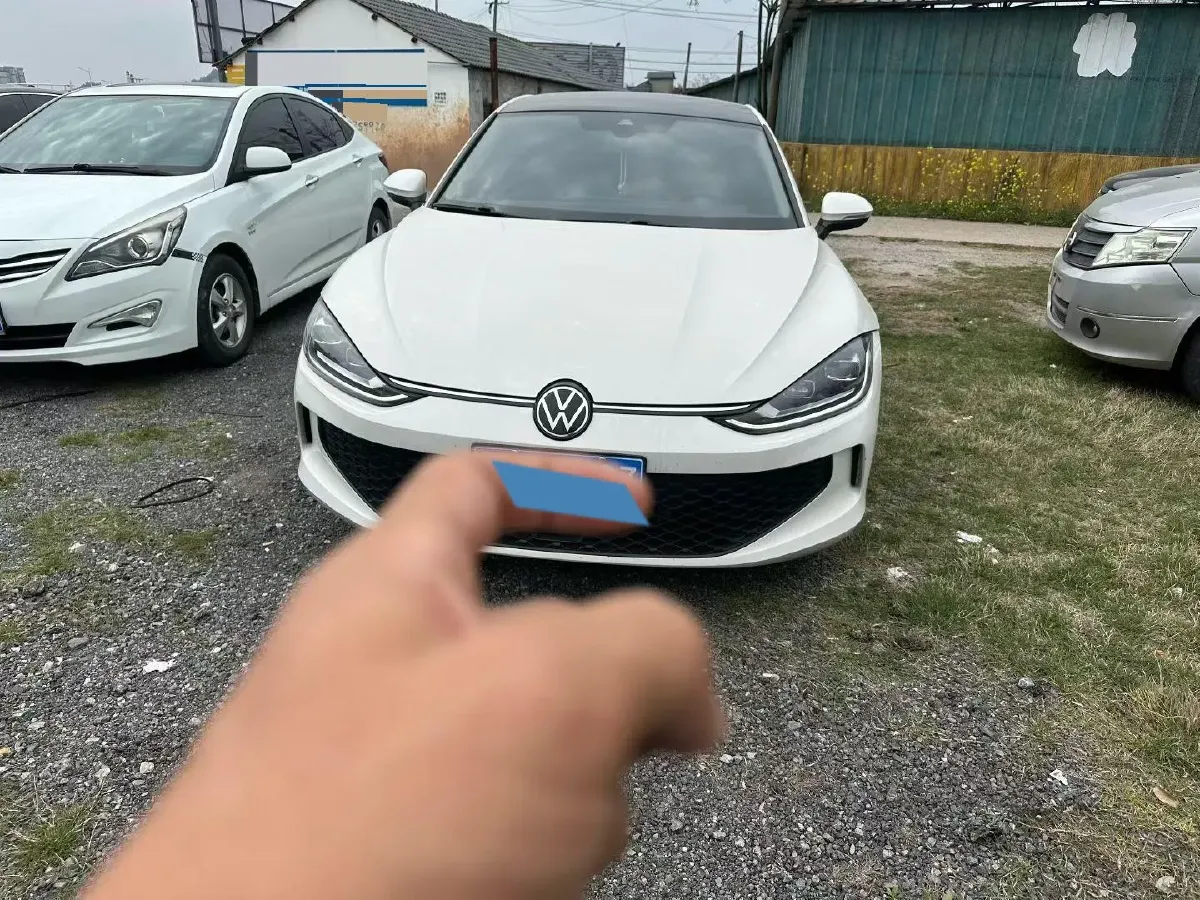 2022 Jetour DASHING i-DM 1.5T 156HP L4 3DHT PHEV 19.27KWH,autocango,china used car exporter,china ev exporter,chinese used car exporter,chinese used ev exporter