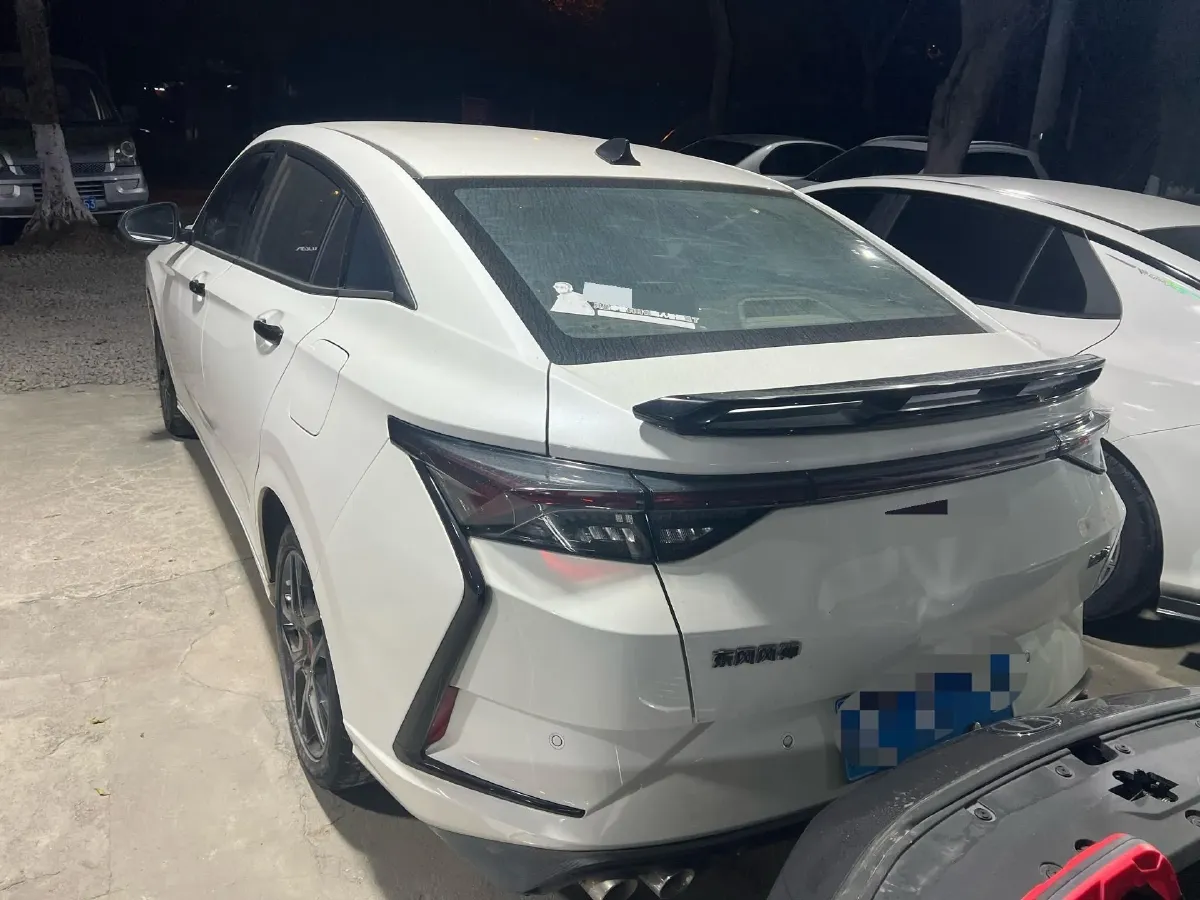 2021 DongFeng Aeolus YiXuan 1.5T 150HP L4 6DCT,autocango,china used car exporter,china ev exporter,chinese used car exporter,chinese used ev exporter