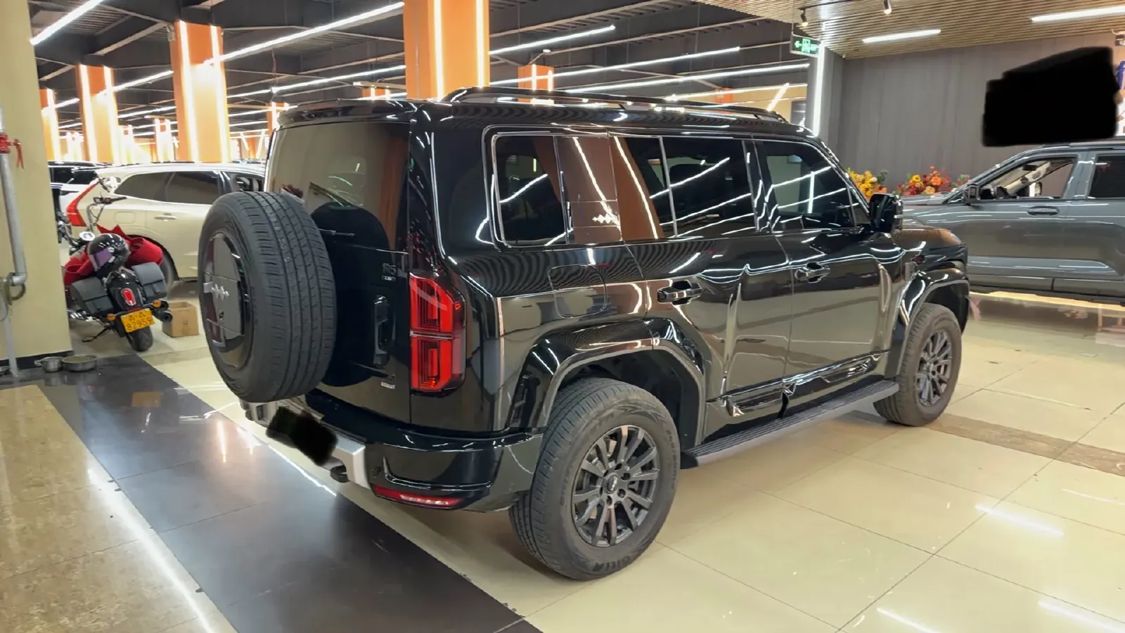 2025 FangChengBao Bao 5 1.5T 194HP L4 E-CVT PHEV 31.8KWH,autocango,china used car exporter,china ev exporter,chinese used car exporter,chinese used ev exporter