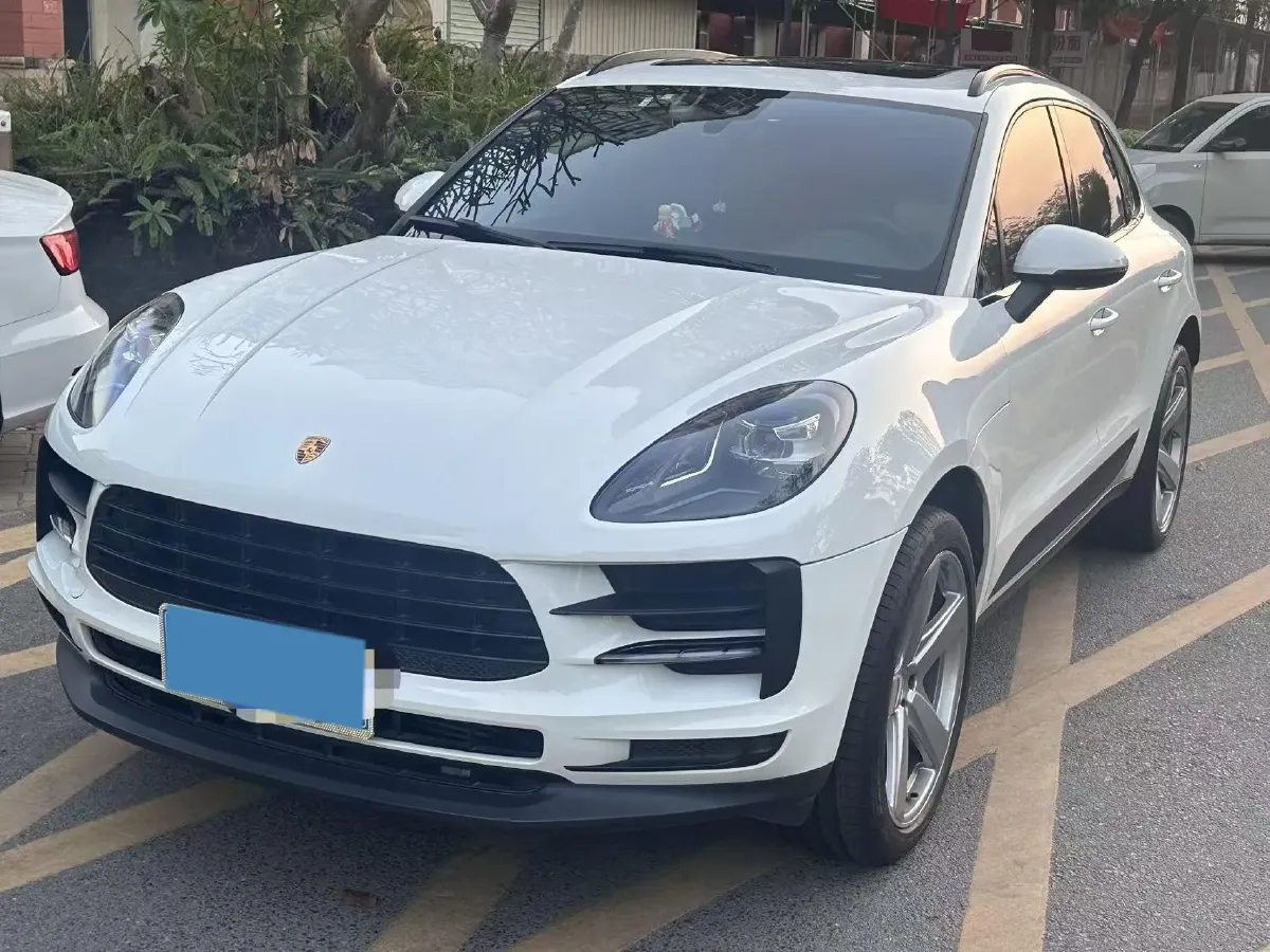 2020 Porsche Macan 2.0T 252HP L4 7DCT,autocango,china used car exporter,china ev exporter,chinese used car exporter,chinese used ev exporter