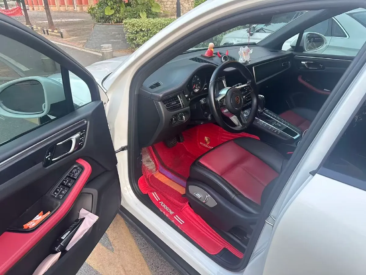 2020 Porsche Macan 2.0T 252HP L4 7DCT,autocango,china used car exporter,china ev exporter,chinese used car exporter,chinese used ev exporter