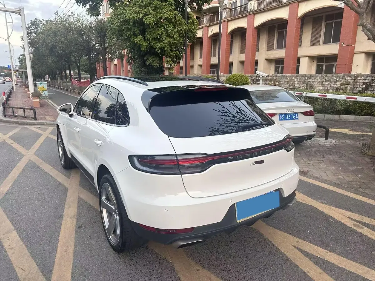 2020 Porsche Macan 2.0T 252HP L4 7DCT,autocango,china used car exporter,china ev exporter,chinese used car exporter,chinese used ev exporter
