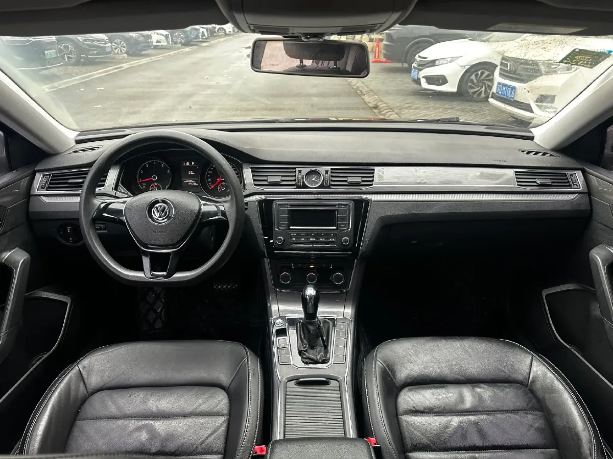 2017 Volkswagen Passat 1.8T 180HP L4 7DCT,autocango,china used car exporter,china ev exporter,chinese used car exporter,chinese used ev exporter