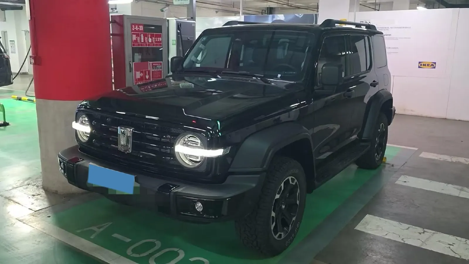 2025 Tank 300 2.0T 252HP L4 9AT PHEV,autocango,china used car exporter,china ev exporter,chinese used car exporter,chinese used ev exporter