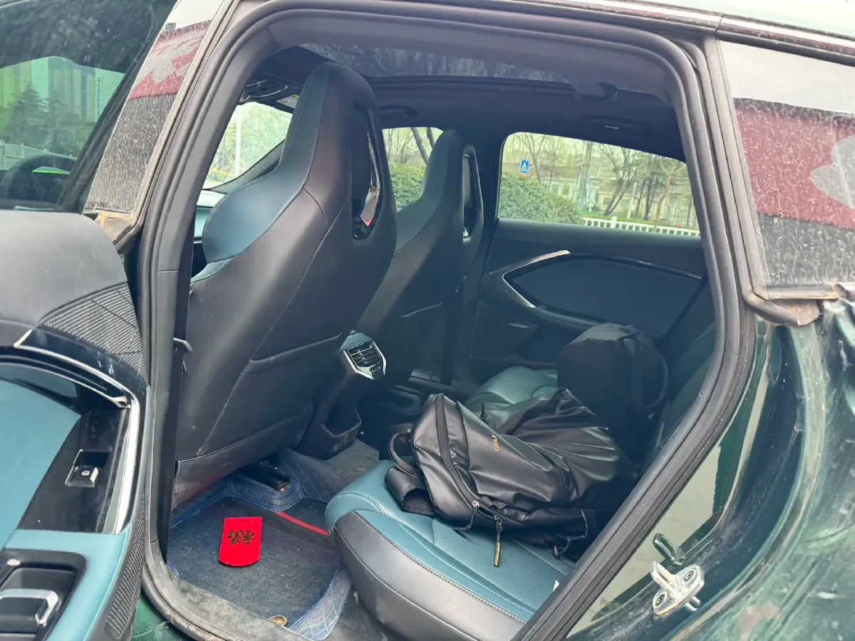 2023 MG 7 1.5T 188HP L4 7DCT,autocango,china used car exporter,china ev exporter,chinese used car exporter,chinese used ev exporter