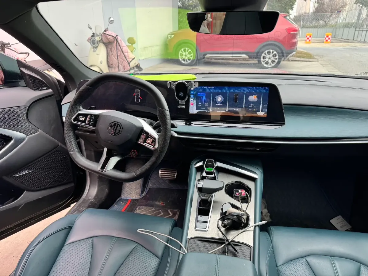 2023 MG 7 1.5T 188HP L4 7DCT,autocango,china used car exporter,china ev exporter,chinese used car exporter,chinese used ev exporter