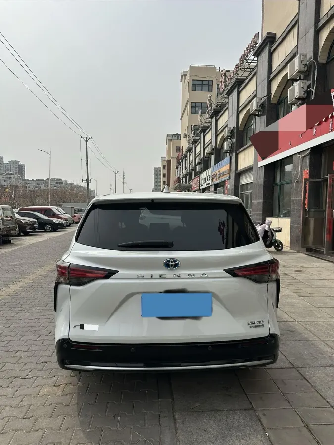 2023 Toyota Sienna 2.5L 189HP L4 E-CVT Hybrid,autocango,china used car exporter,china ev exporter,chinese used car exporter,chinese used ev exporter