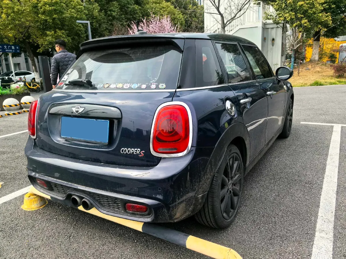 2017 MINI MINI 2.0T 192HP L4 6AT,autocango,china used car exporter,china ev exporter,chinese used car exporter,chinese used ev exporter