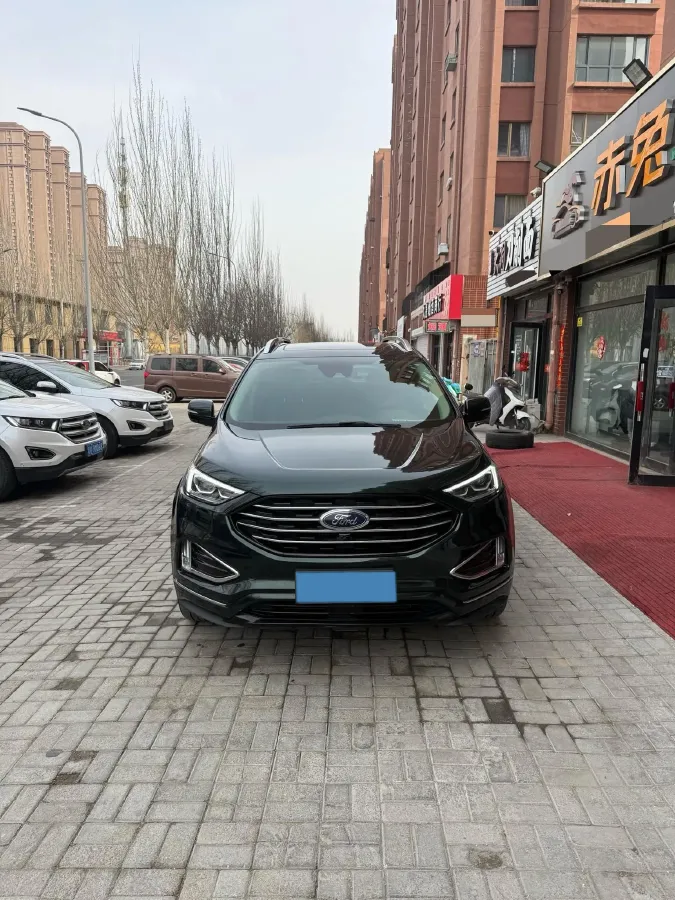 2020 Ford Edge 2.0T 245HP L4 8AT,autocango,china used car exporter,china ev exporter,chinese used car exporter,chinese used ev exporter