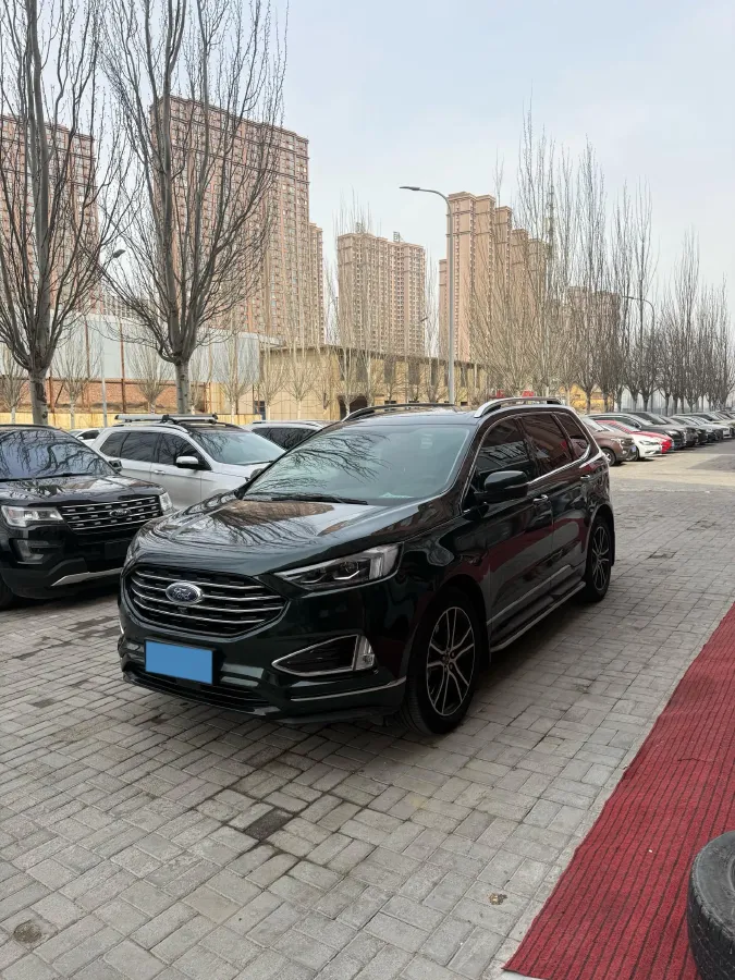 2020 Ford Edge 2.0T 245HP L4 8AT,autocango,china used car exporter,china ev exporter,chinese used car exporter,chinese used ev exporter