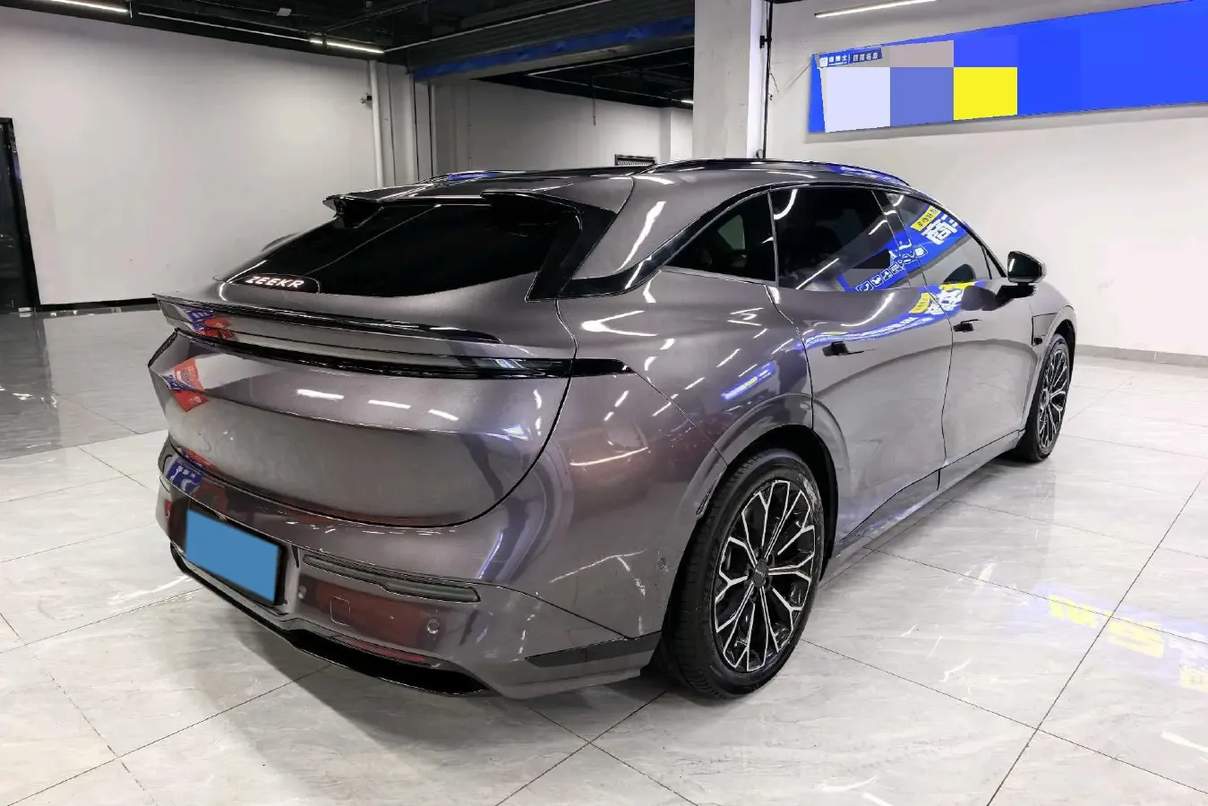 2025 Zeekr 007GT BEV 75KWH,autocango,china used car exporter,china ev exporter,chinese used car exporter,chinese used ev exporter