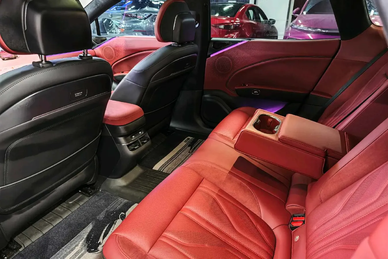 2025 Zeekr 007GT BEV 75KWH,autocango,china used car exporter,china ev exporter,chinese used car exporter,chinese used ev exporter