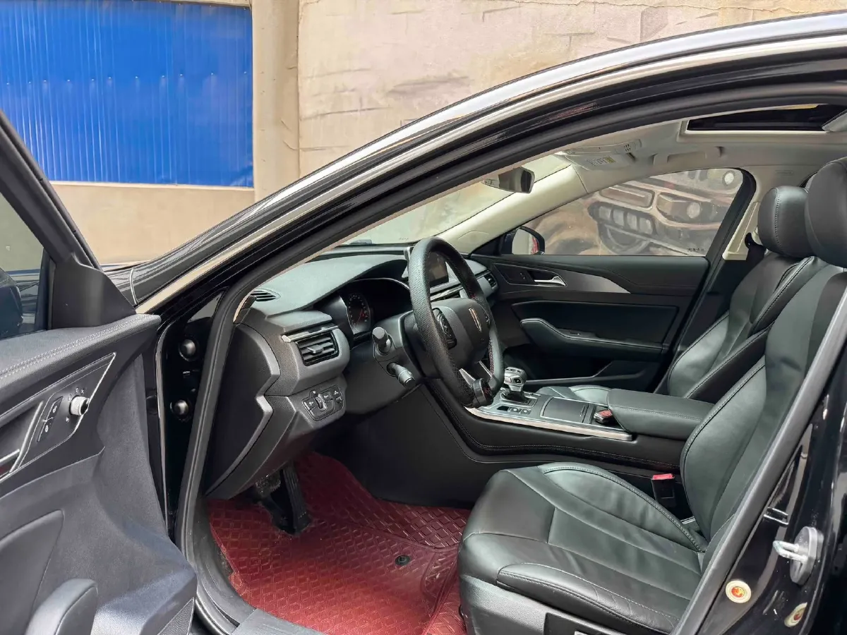 2022 HongQi H5 1.5T 169HP L4 7DCT,autocango,china used car exporter,china ev exporter,chinese used car exporter,chinese used ev exporter