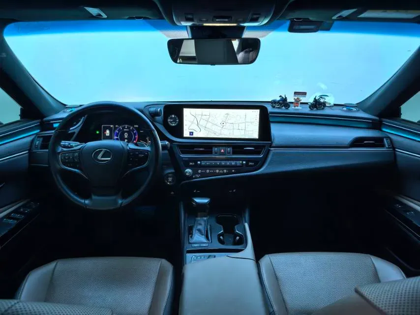 2022 Lexus ES 2.0L 173HP L4 CVT,autocango,china used car exporter,china ev exporter,chinese used car exporter,chinese used ev exporter