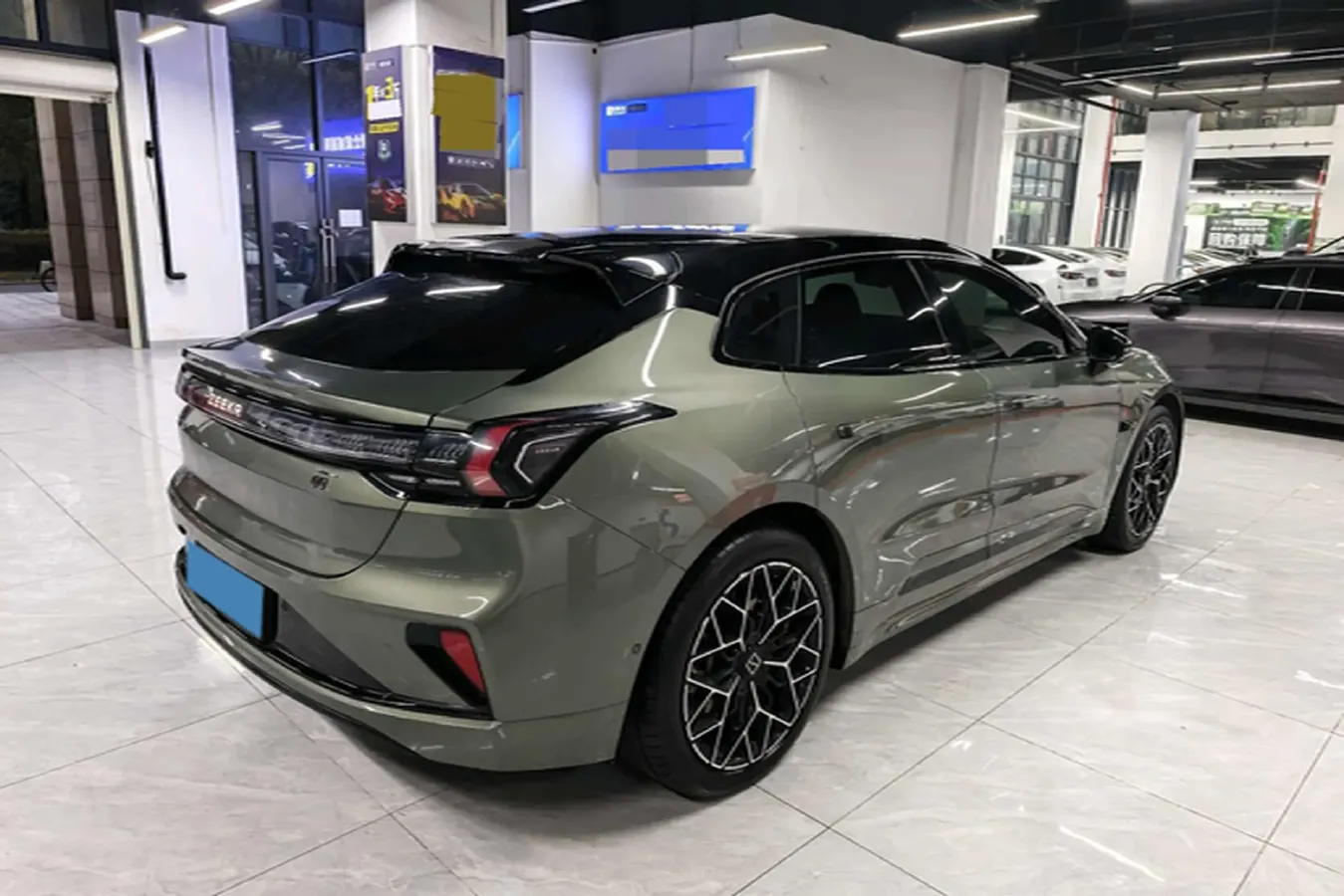 2024 Zeekr 001 BEV 95KWH,autocango,china used car exporter,china ev exporter,chinese used car exporter,chinese used ev exporter