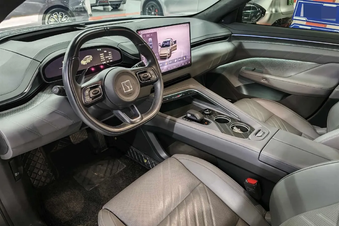 2024 Zeekr 001 BEV 95KWH,autocango,china used car exporter,china ev exporter,chinese used car exporter,chinese used ev exporter