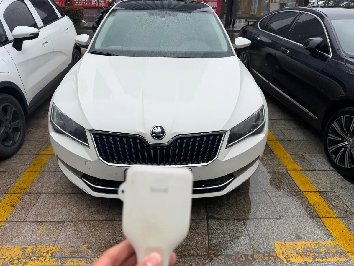 2018 Nissan Terra 2.5L 184HP L4 7AT,autocango,china used car exporter,china ev exporter,chinese used car exporter,chinese used ev exporter