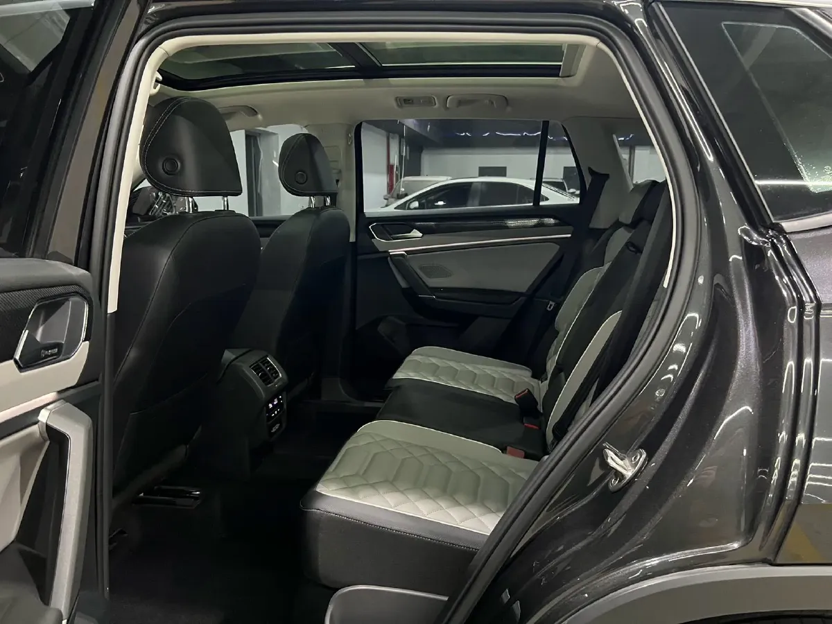 2023 Volkswagen Tayron 1.4T 150HP L4 7DCT,autocango,china used car exporter,china ev exporter,chinese used car exporter,chinese used ev exporter