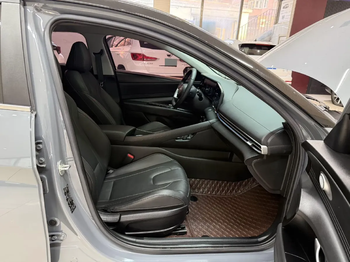 2021 Hyundai Elantra 1.5L 115HP L4 CVT,autocango,china used car exporter,china ev exporter,chinese used car exporter,chinese used ev exporter