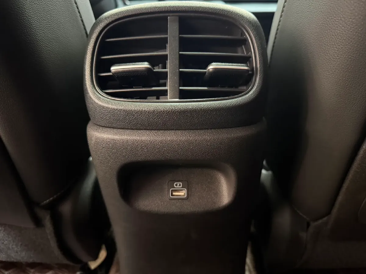 2021 Hyundai Elantra 1.5L 115HP L4 CVT,autocango,china used car exporter,china ev exporter,chinese used car exporter,chinese used ev exporter