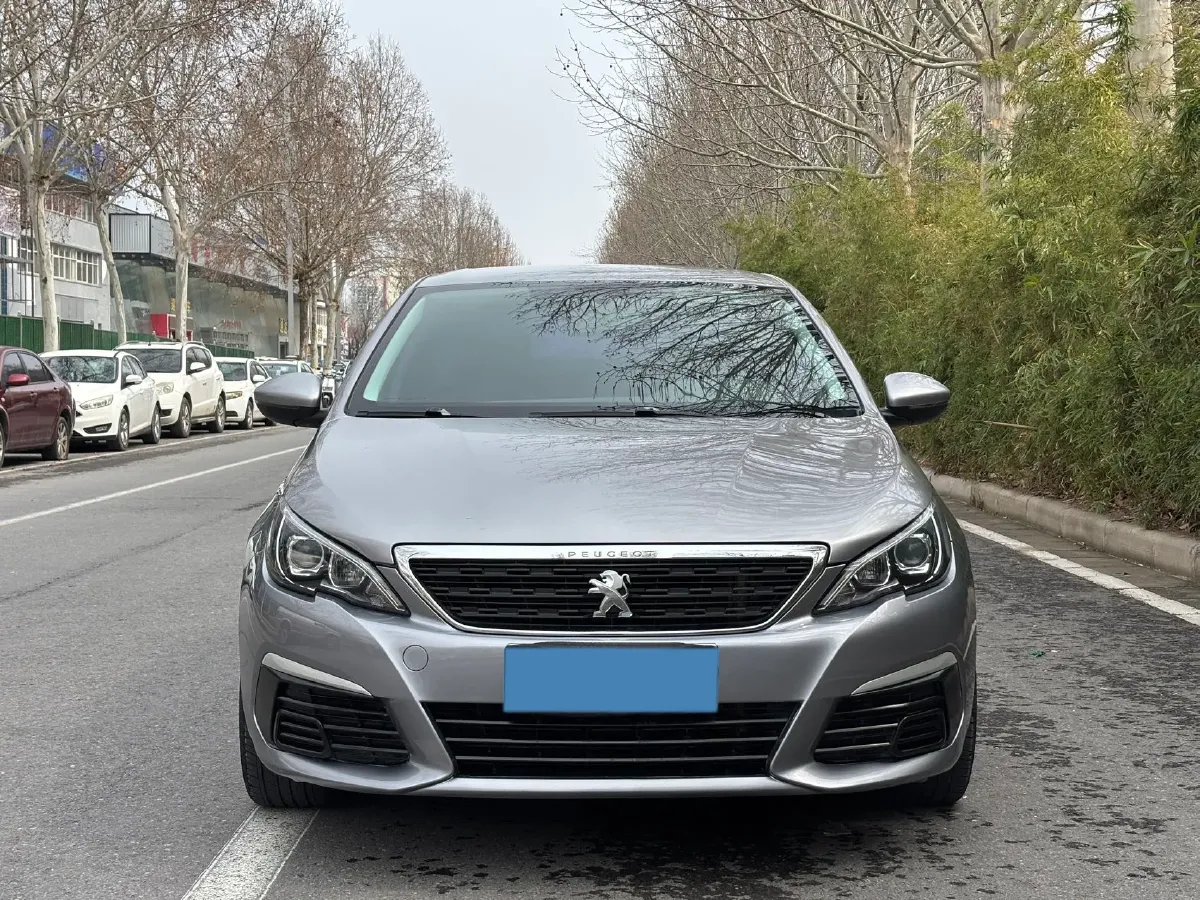 2018 Peugeot 308 1.6L 117HP L4 5MT,autocango,china used car exporter,china ev exporter,chinese used car exporter,chinese used ev exporter