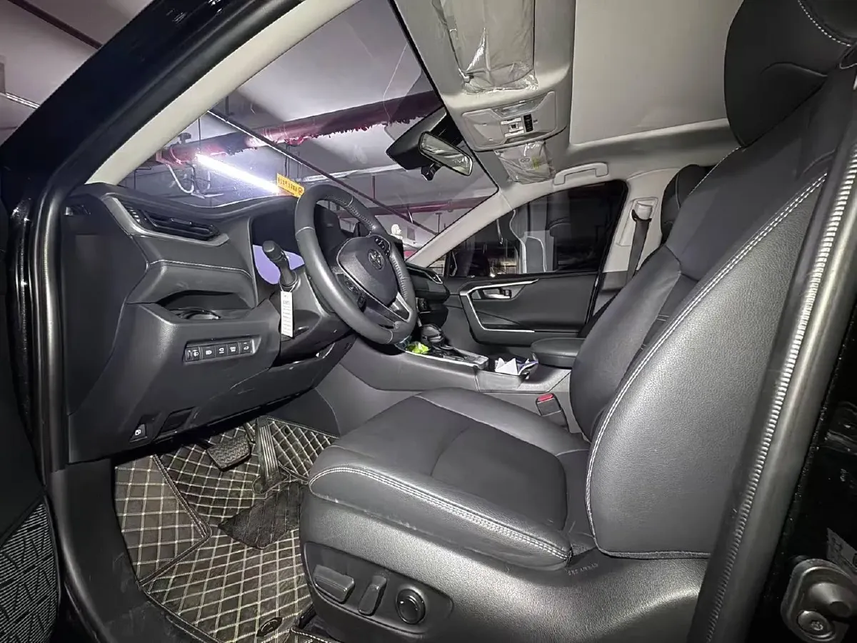2023 Toyota RAV4 2.5L 178HP L4 E-CVT Hybrid,autocango,china used car exporter,china ev exporter,chinese used car exporter,chinese used ev exporter