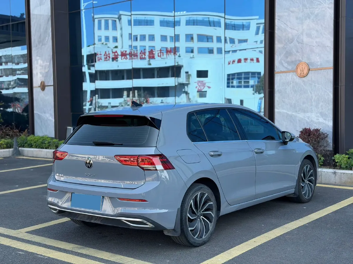 2021 Volkswagen Golf 1.4T 150HP L4 7DCT,autocango,china used car exporter,china ev exporter,chinese used car exporter,chinese used ev exporter