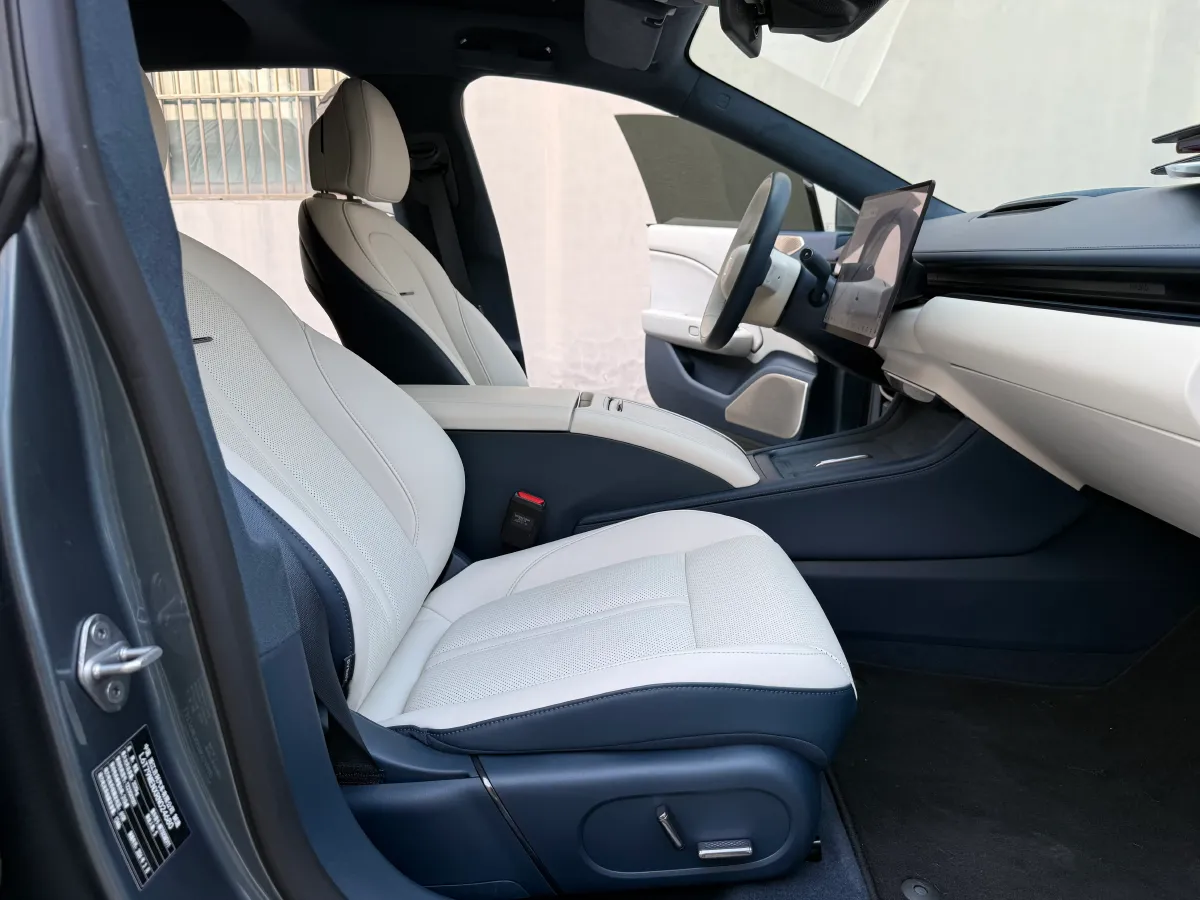 2024 Zeekr 007 BEV 75KWH,autocango,china used car exporter,china ev exporter,chinese used car exporter,chinese used ev exporter