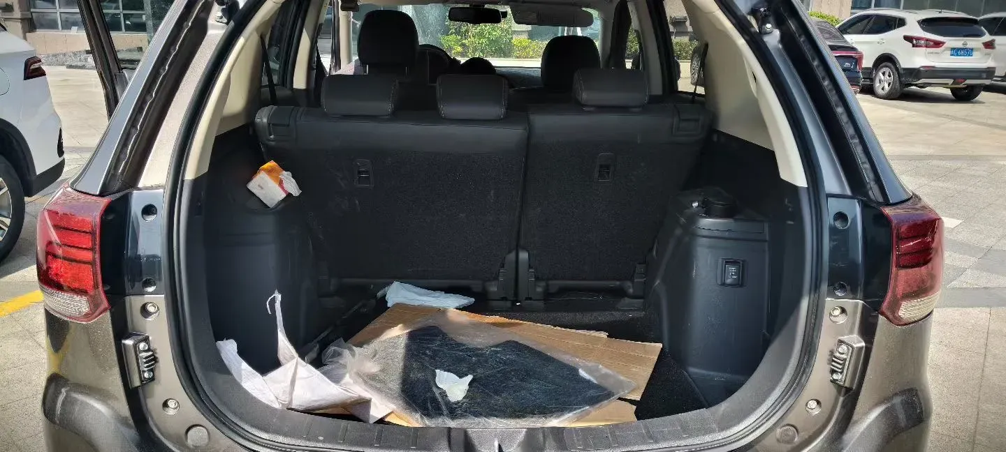 2019 Mitsubishi Outlander 2.0L 166HP L4 CVT,autocango,china used car exporter,china ev exporter,chinese used car exporter,chinese used ev exporter