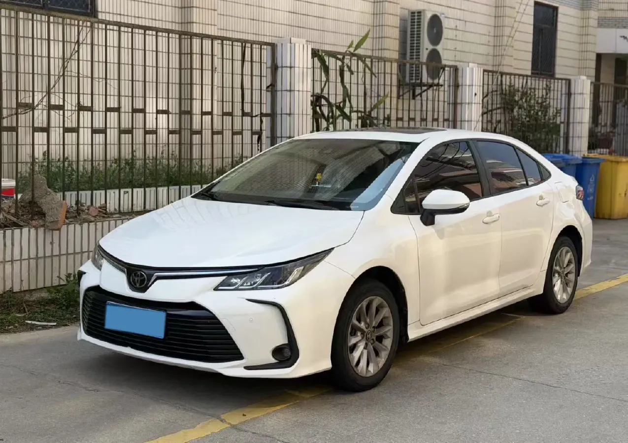 2021 Toyota Corolla 1.2T 116HP L4 CVT,autocango,china used car exporter,china ev exporter,chinese used car exporter,chinese used ev exporter