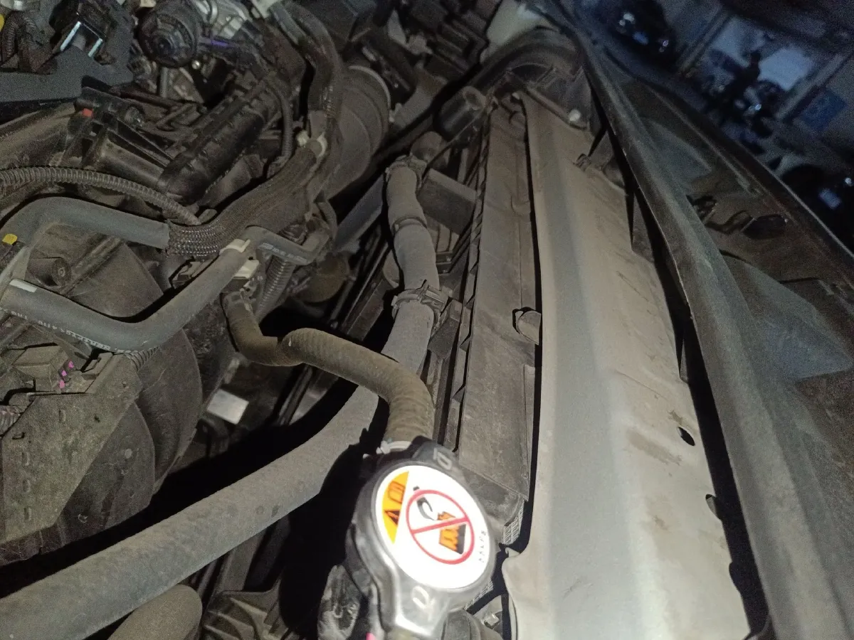 2024 Toyota Highlander 2.5L 189HP L4 E-CVT Hybrid,autocango,china used car exporter,china ev exporter,chinese used car exporter,chinese used ev exporter