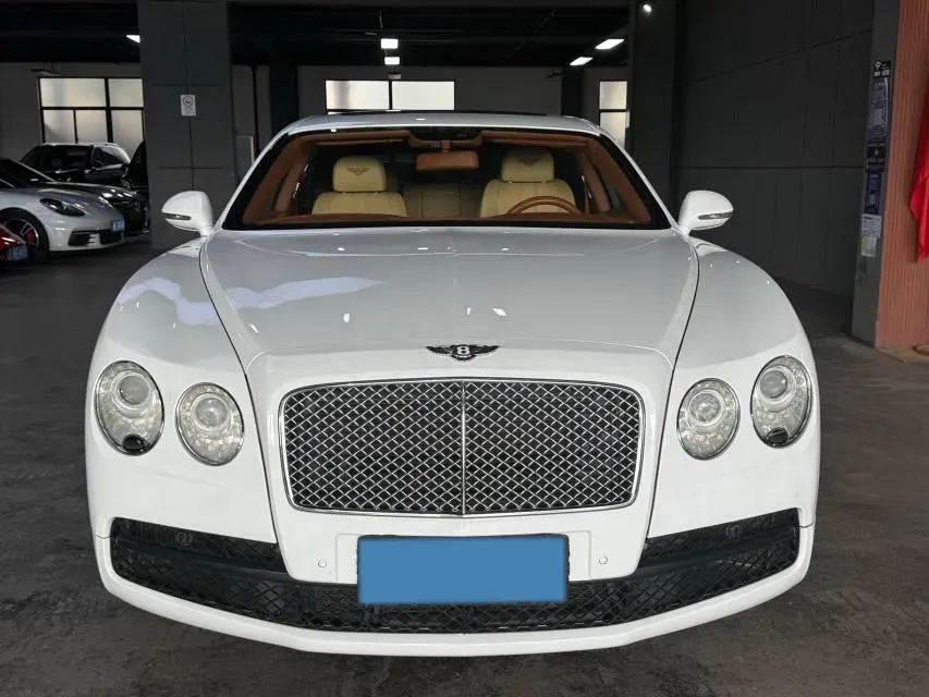 2014 Bentley Flying Spur 4.0T 507HP V8 8AT,autocango,china used car exporter,china ev exporter,chinese used car exporter,chinese used ev exporter