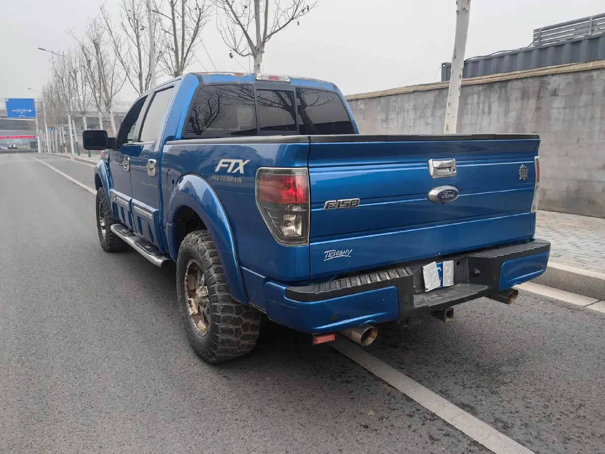 2011 Toyota Sienna 3.5L 269HP V6 6AT,autocango,china used car exporter,china ev exporter,chinese used car exporter,chinese used ev exporter