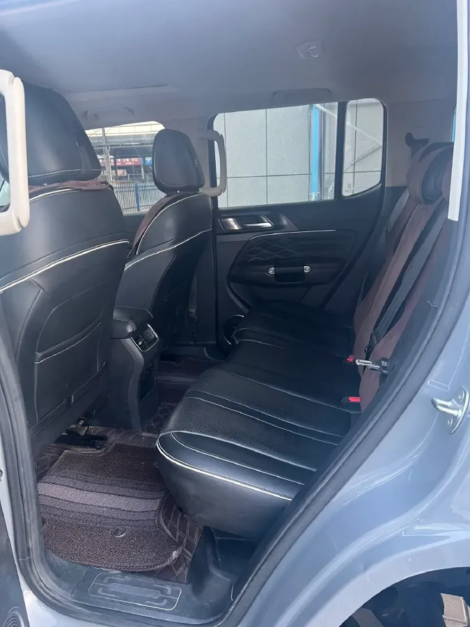 2021 Tank 300 2.0T 227HP L4 8AT,autocango,china used car exporter,china ev exporter,chinese used car exporter,chinese used ev exporter