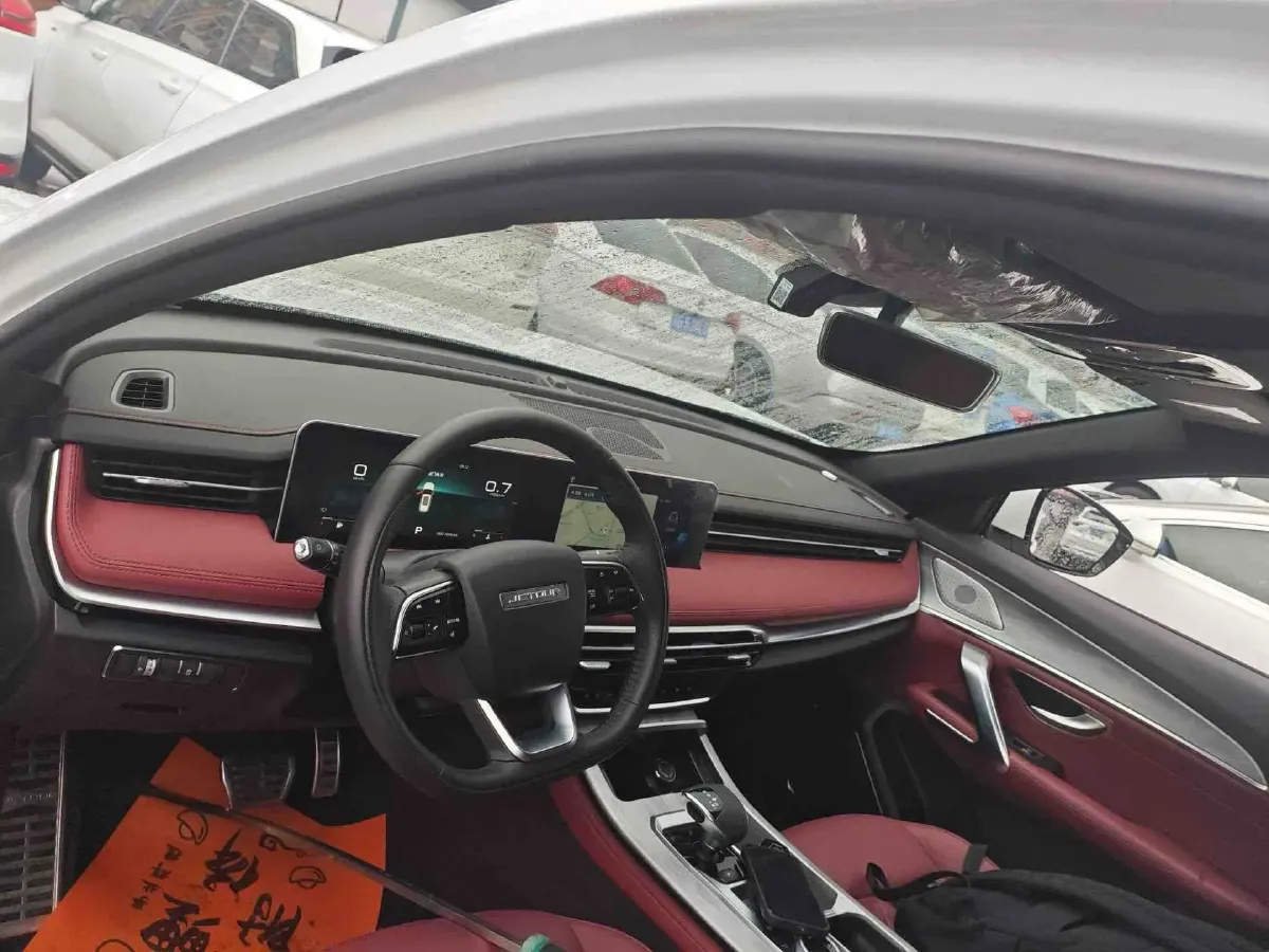 2023 ChangAn Oshan X7 Plus 1.5T 188HP L4 7DCT,autocango,china used car exporter,china ev exporter,chinese used car exporter,chinese used ev exporter