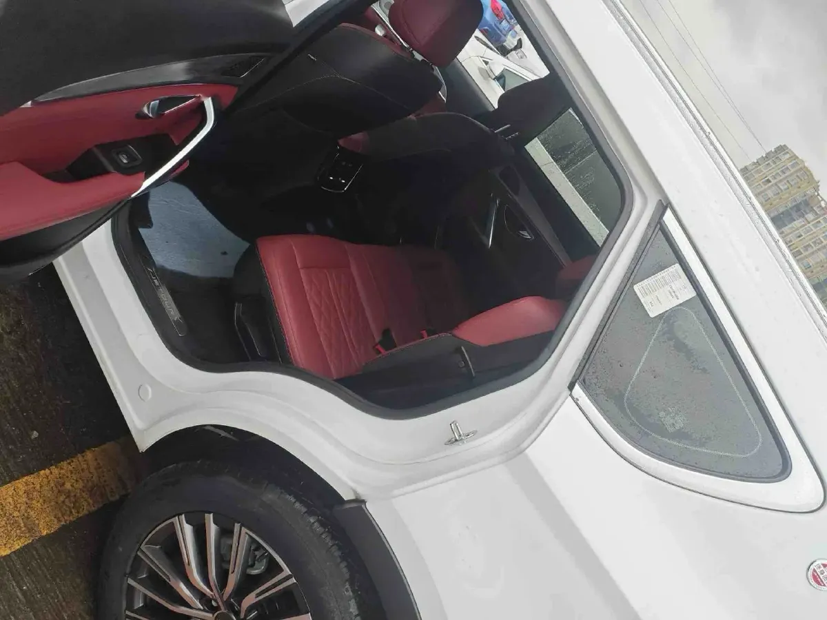 2023 ChangAn Oshan X7 Plus 1.5T 188HP L4 7DCT,autocango,china used car exporter,china ev exporter,chinese used car exporter,chinese used ev exporter