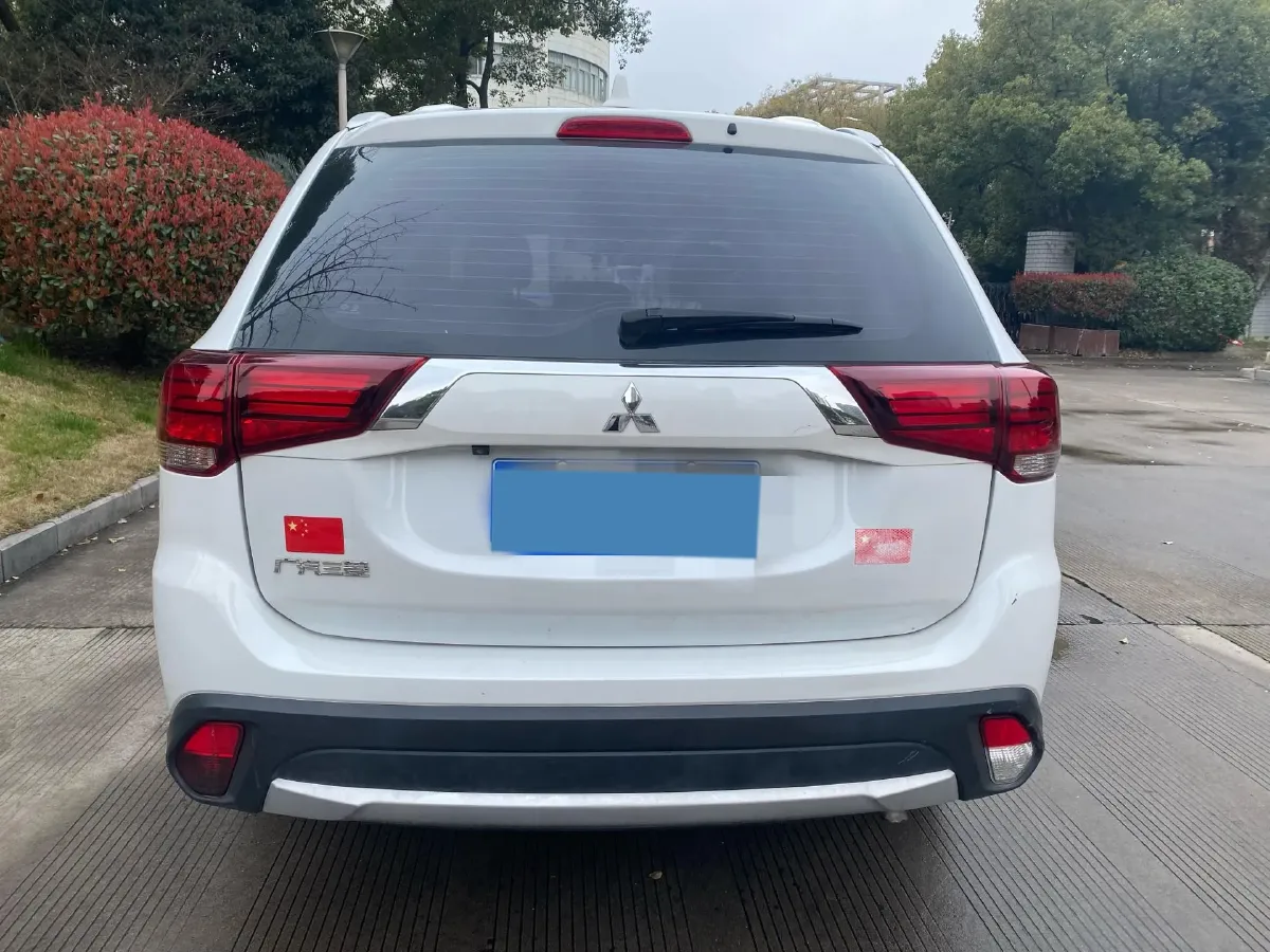 2018 Mitsubishi Outlander 2.0L 166HP L4 CVT,autocango,china used car exporter,china ev exporter,chinese used car exporter,chinese used ev exporter
