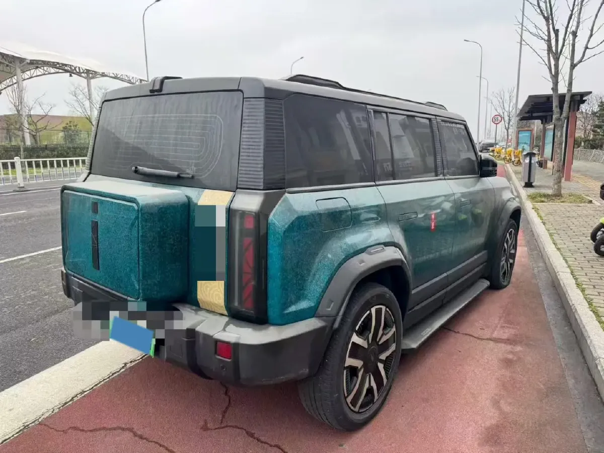 2024 Dongfeng RuiQi 7 2.0T 228HP L4 8AT,autocango,china used car exporter,china ev exporter,chinese used car exporter,chinese used ev exporter