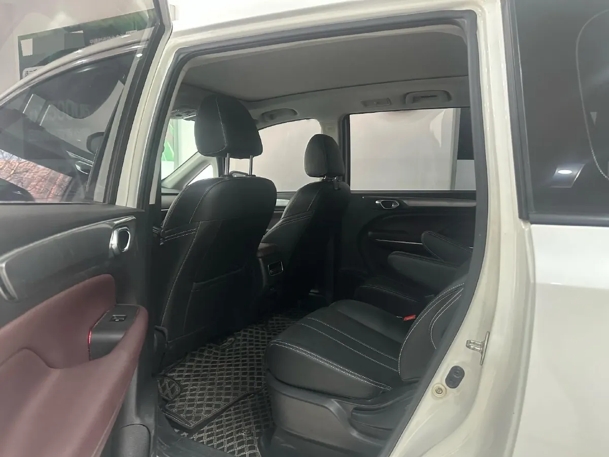 2021 GAC Trumpchi M6 1.5T 169HP L4 7DCT,autocango,china used car exporter,china ev exporter,chinese used car exporter,chinese used ev exporter