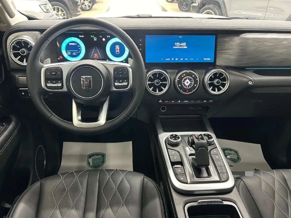 2024 Tank 300 2.0T 227HP L4 8AT,autocango,china used car exporter,china ev exporter,chinese used car exporter,chinese used ev exporter