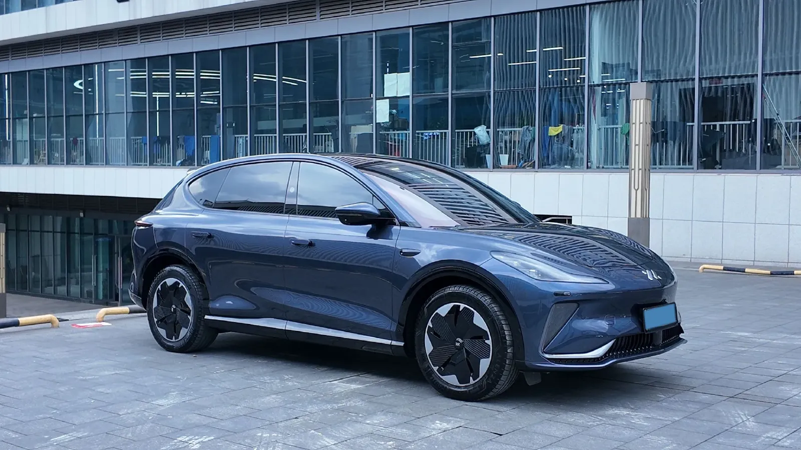 2023 IM LS7 BEV 90KWH,autocango,china used car exporter,china ev exporter,chinese used car exporter,chinese used ev exporter