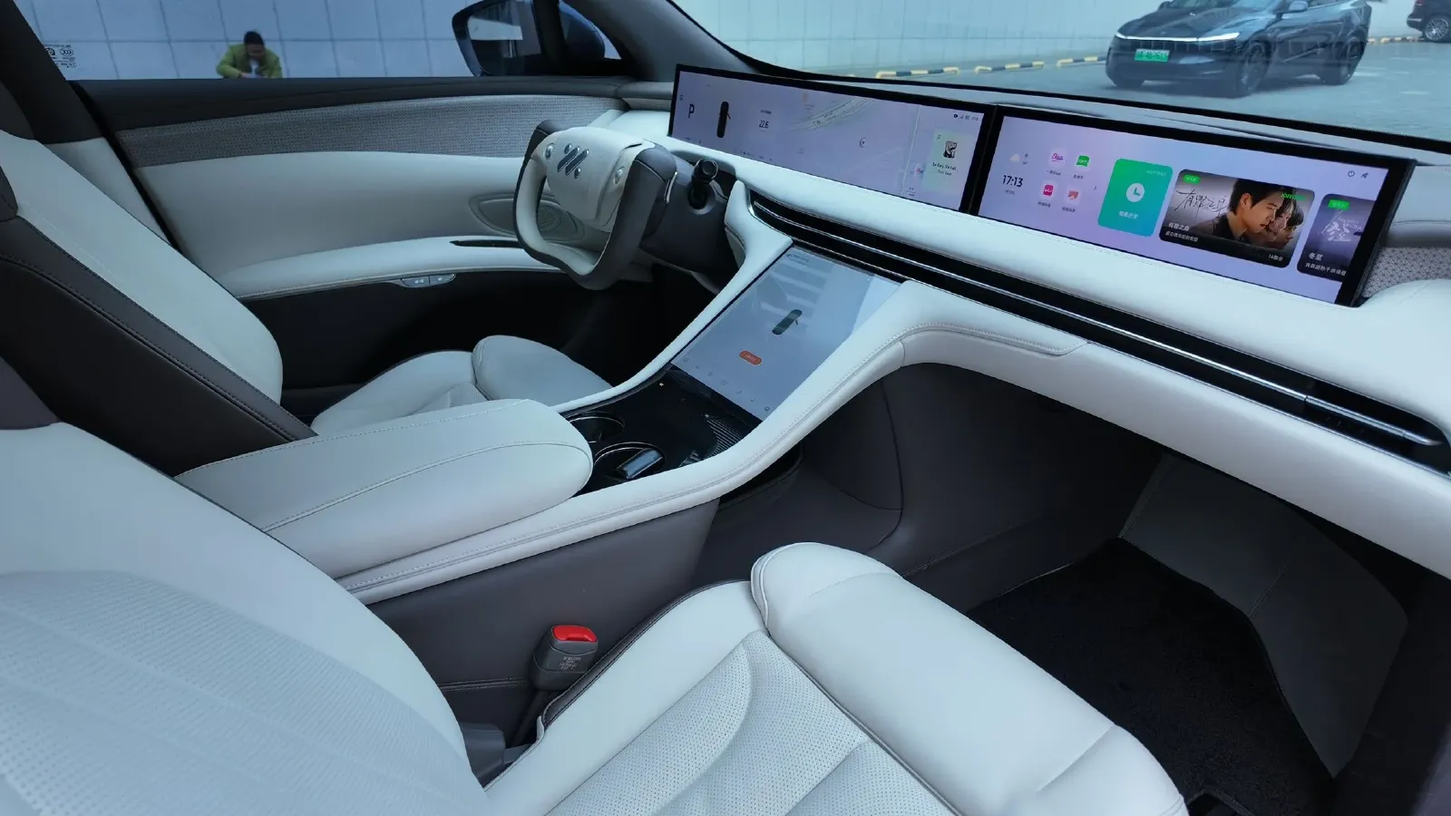 2023 IM LS7 BEV 90KWH,autocango,china used car exporter,china ev exporter,chinese used car exporter,chinese used ev exporter