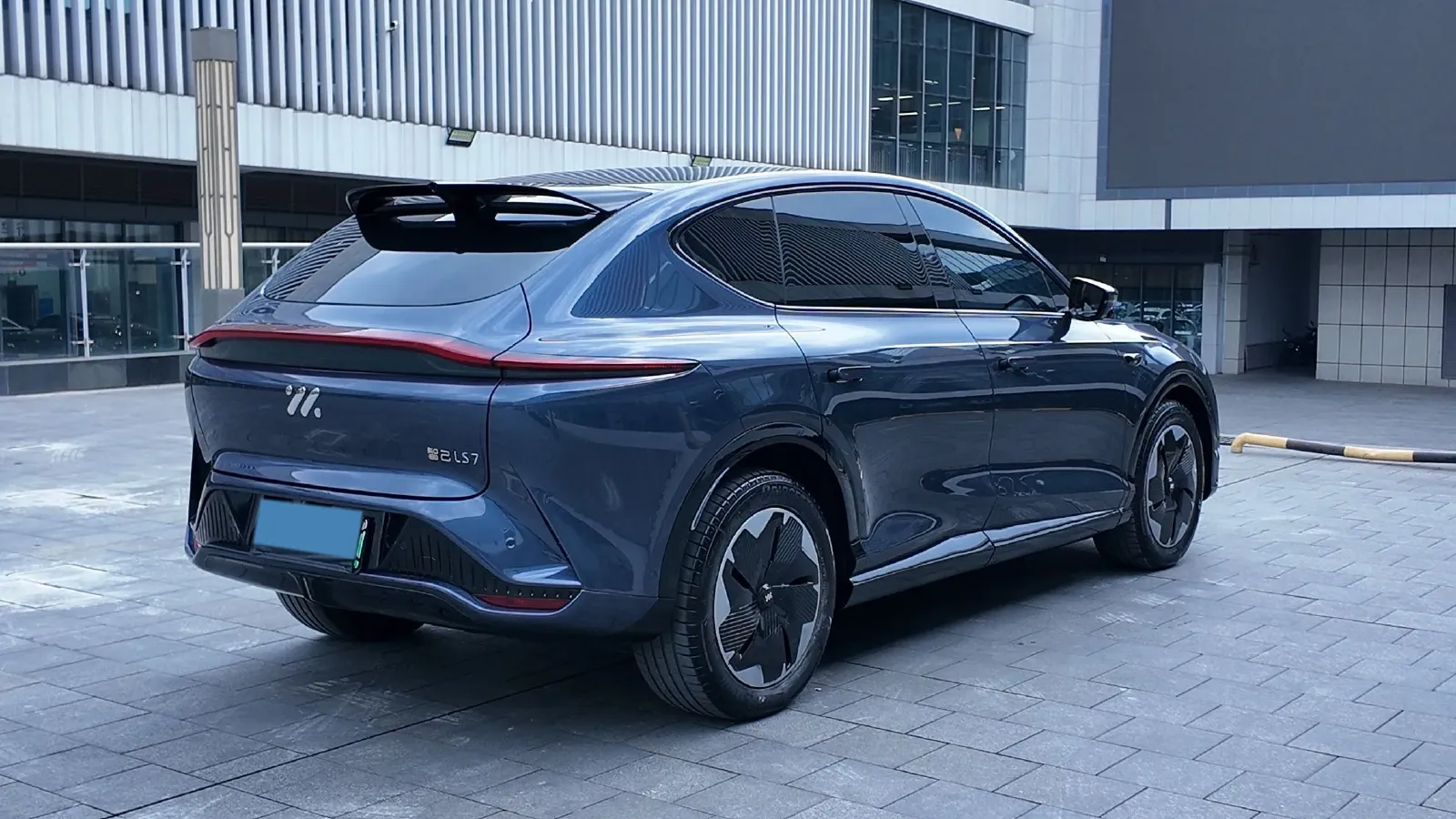 2023 IM LS7 BEV 90KWH,autocango,china used car exporter,china ev exporter,chinese used car exporter,chinese used ev exporter