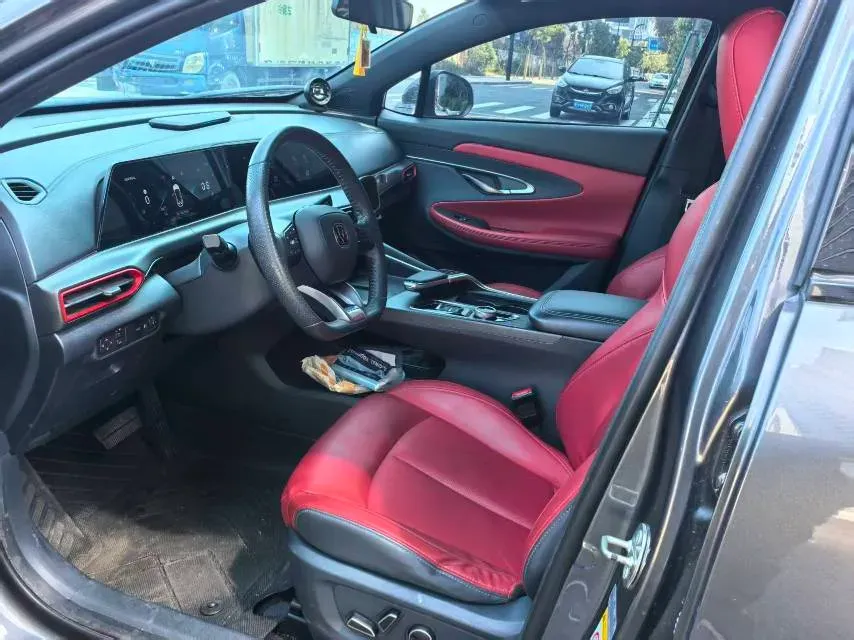 2020 ChangAn UNI-T 1.5T 180HP L4 7DCT,autocango,china used car exporter,china ev exporter,chinese used car exporter,chinese used ev exporter