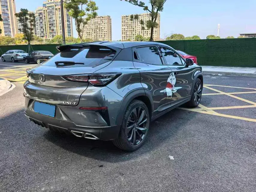 2020 ChangAn UNI-T 1.5T 180HP L4 7DCT,autocango,china used car exporter,china ev exporter,chinese used car exporter,chinese used ev exporter