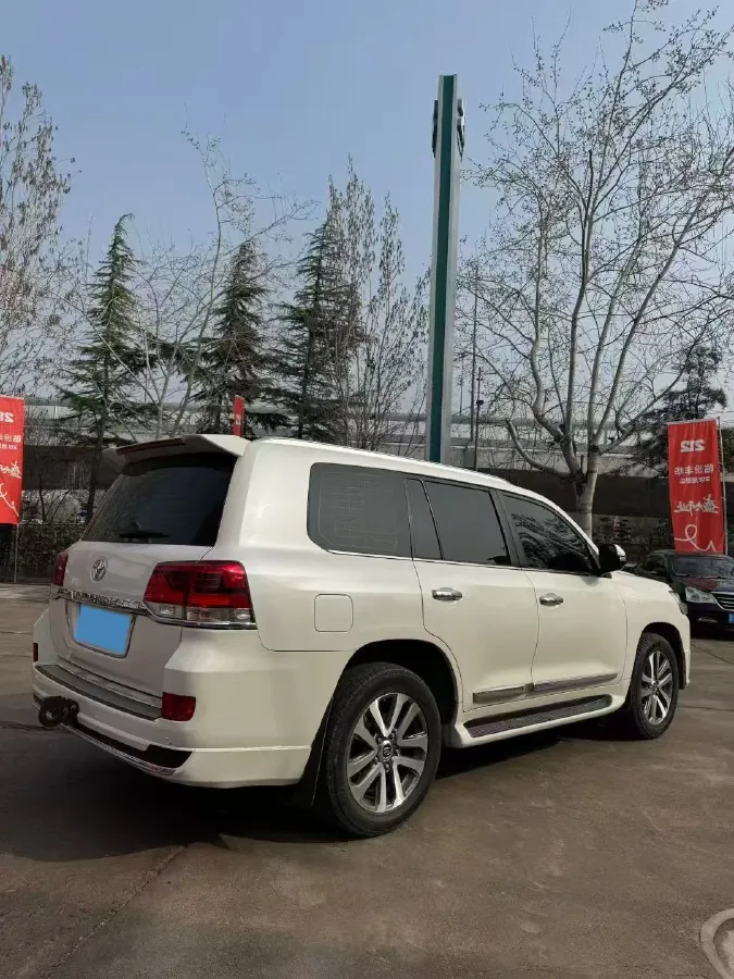 2019 Chevrolet Trax 1.0T 125HP L3 6AT,autocango,china used car exporter,china ev exporter,chinese used car exporter,chinese used ev exporter